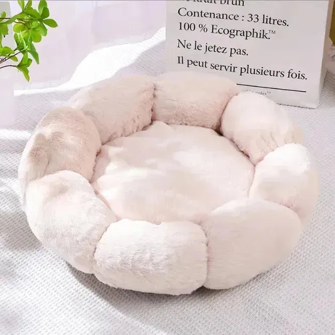 Comfortable Flower-Shaped Pet Bed for Cats and Dogs