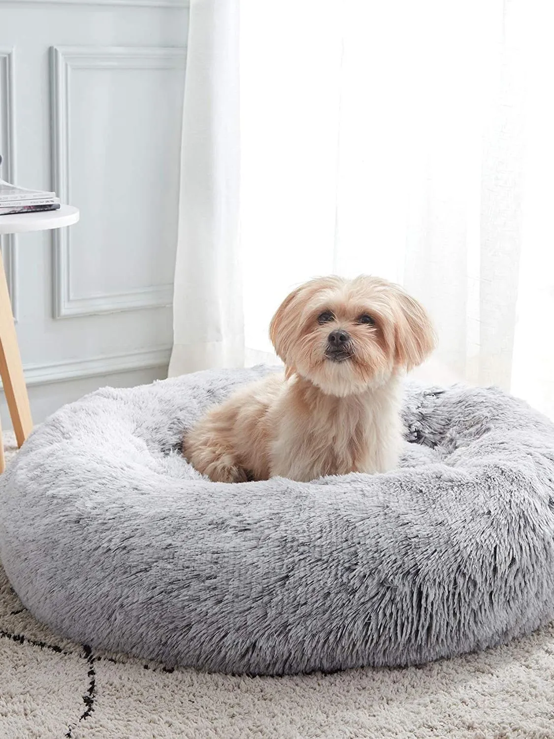 Comfy Calming Pet Bed - Cozy Retreat for Your Pet