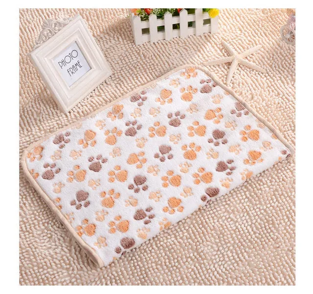 Cute Floral Warm Paw Dog Puppy Soft Blanket