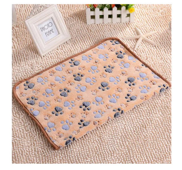 Cute Floral Warm Paw Dog Puppy Soft Blanket