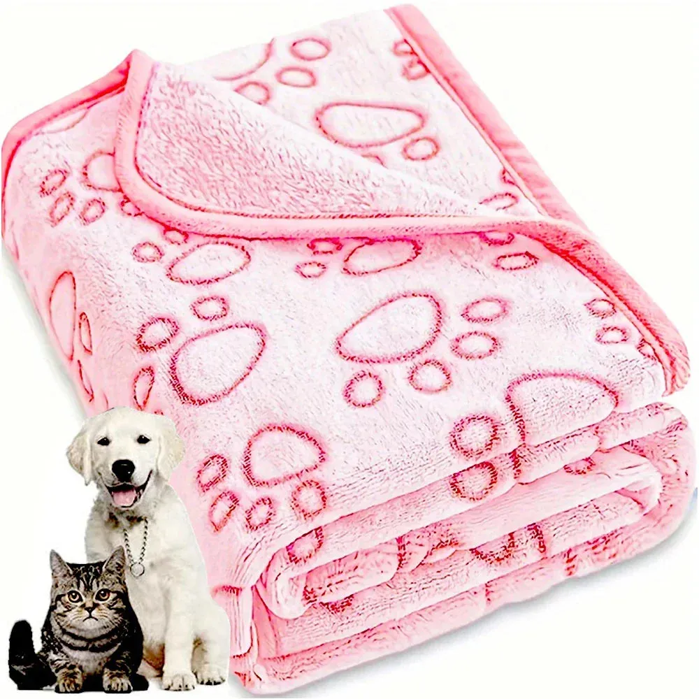 Luxurious Paw Print Dog Blanket - Soft, Warm & Machine Washable