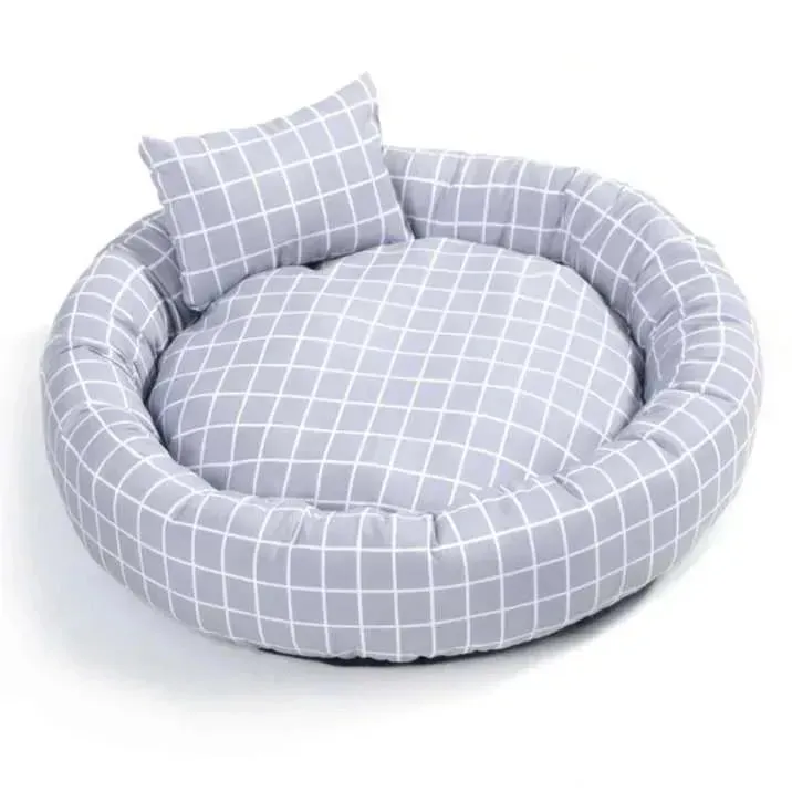 Winter Plaid Pet Nest with Pillow - Cozy Cat & Dog Den